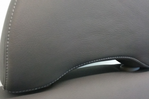 Nissan Patrol voorstoelen en deurpanelen